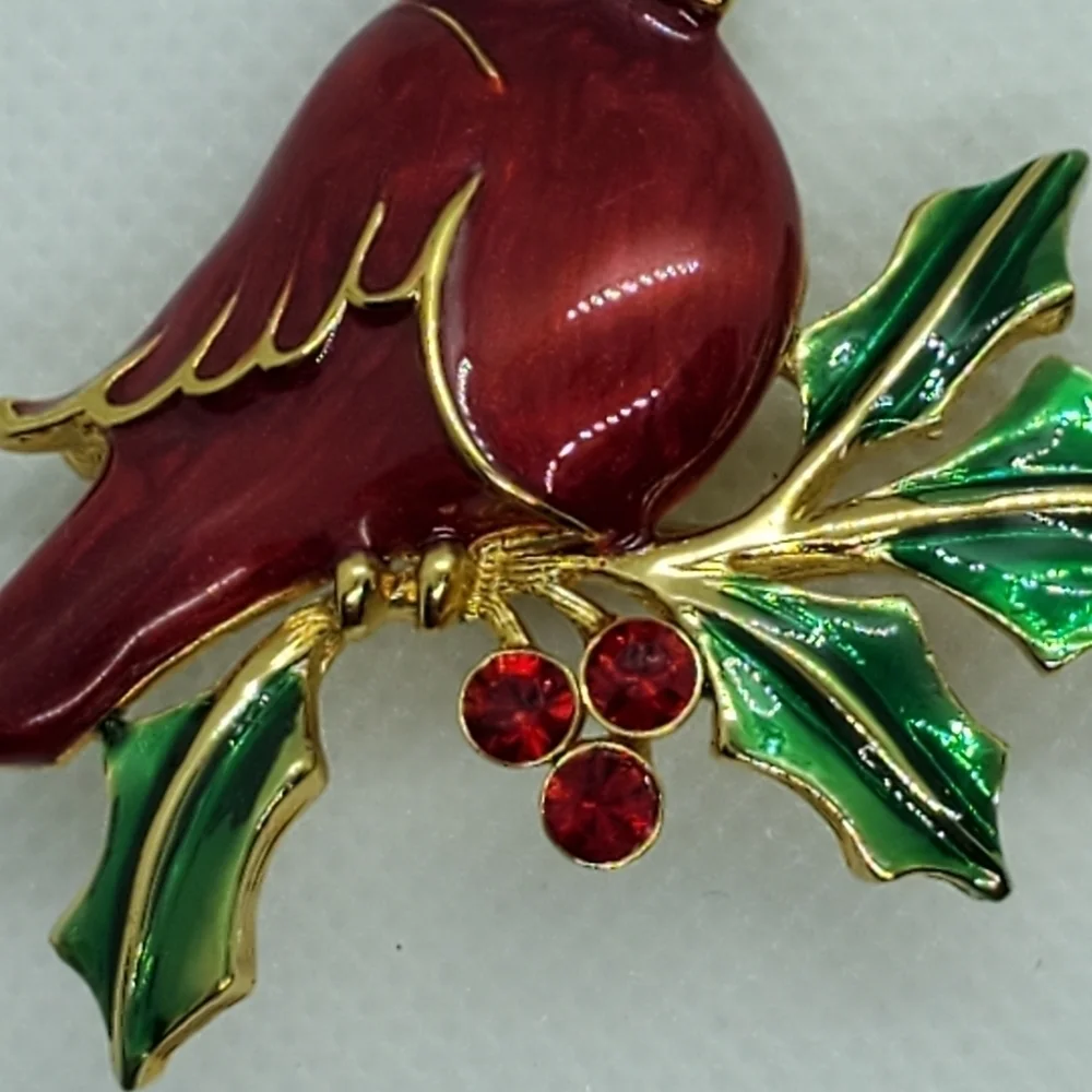Red Bird Holly Berry Pin Brooch